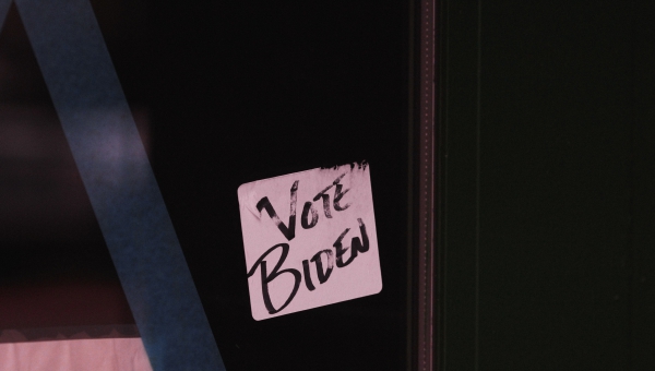 Suchtstation mit Owen - Blue States